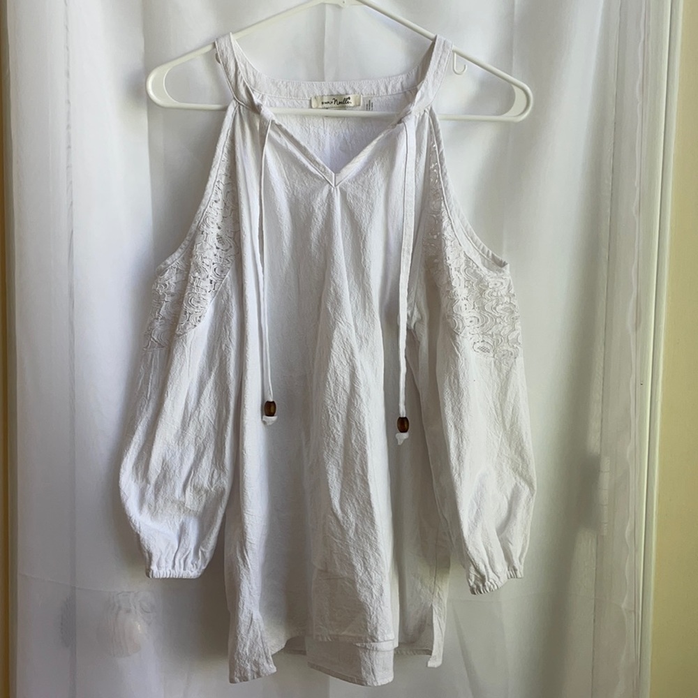 Simply Noelle Blouse